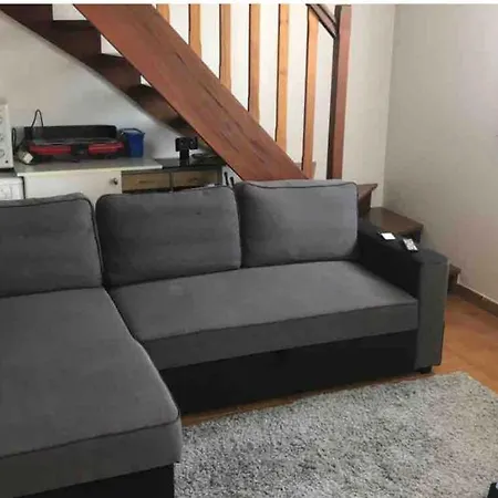 1 En Duplex Apartment *